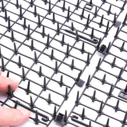 Prickle Strip Cat Scat Mat for Garden 200cm*30cm Plastic Cat Spikes Deterrent Plant Protective Net for Outdoor Garden and Flowers U-Shaped Pegs Included